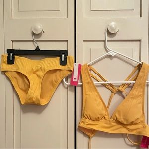 Yellow target swimsuit set